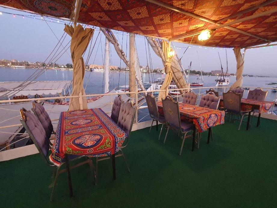 Moon Boat Hotel Luxor Ngoại thất bức ảnh